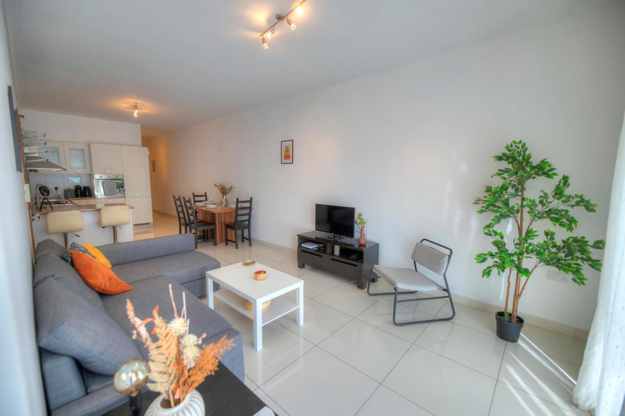 Large And Modern 2Bedroom With Balcony Glub1-1 Gzira Esterno foto