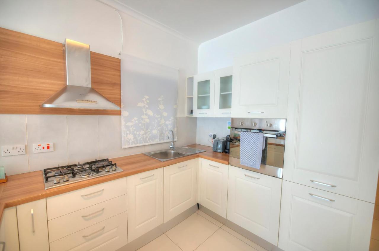 Large And Modern 2Bedroom With Balcony Glub1-1 Gzira Esterno foto